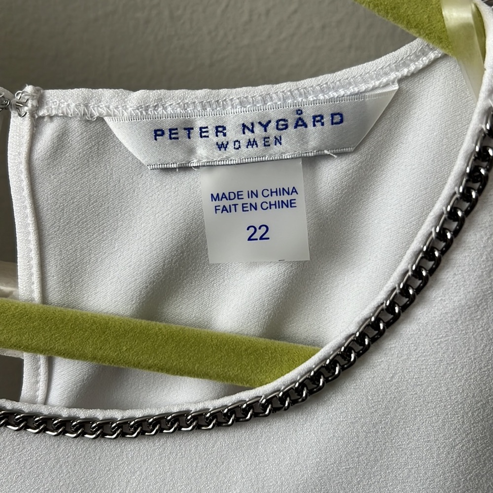 Gorgeous, classy Peter Nygard Top w/Chain Detail, Size 22W, NWT, Retail $59